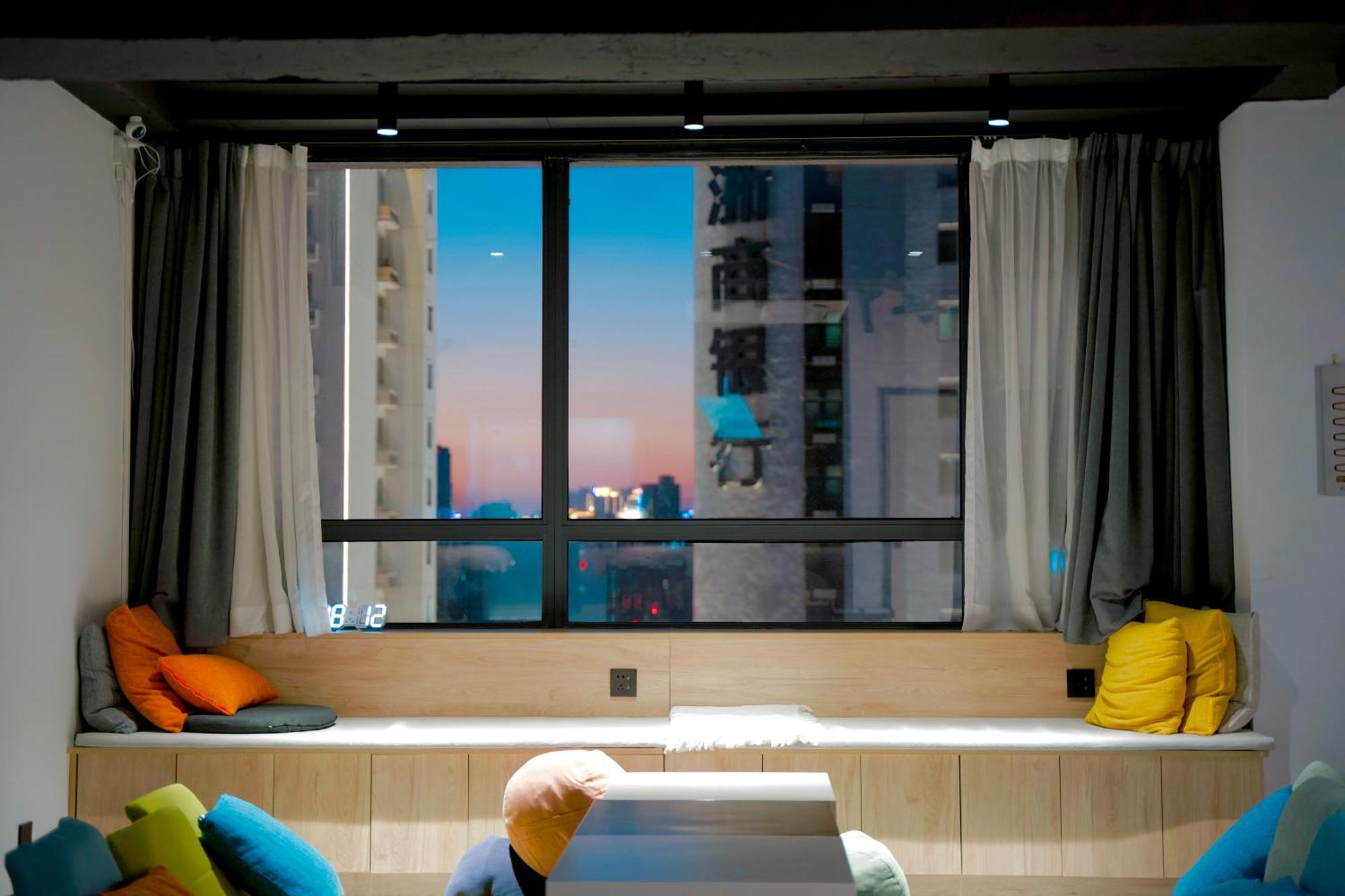 Sifang Space Hostel Xi'An - Xi'An Tiyuchang Metro Station Line2 ภายนอก รูปภาพ